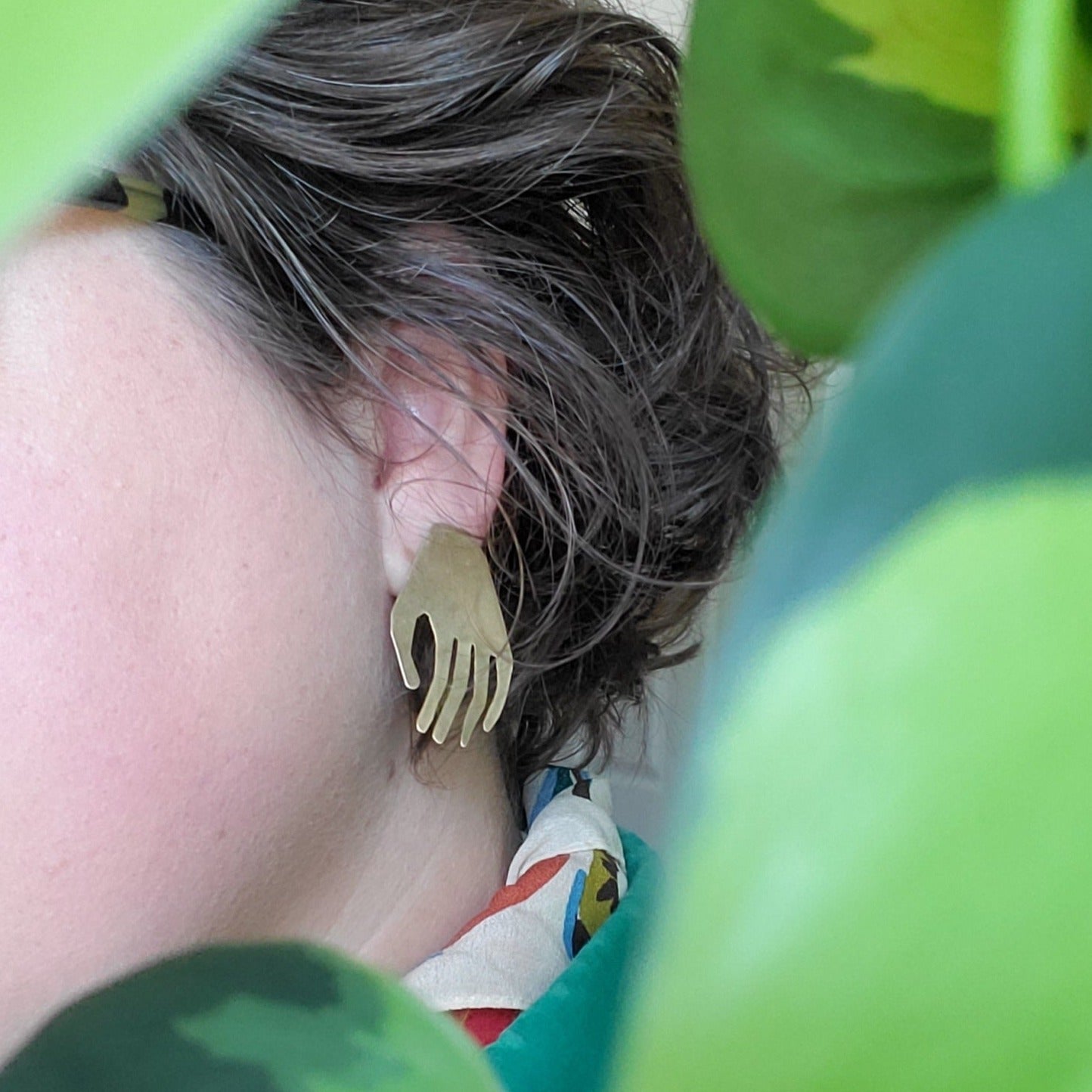BRASS HANDS EARRINGS